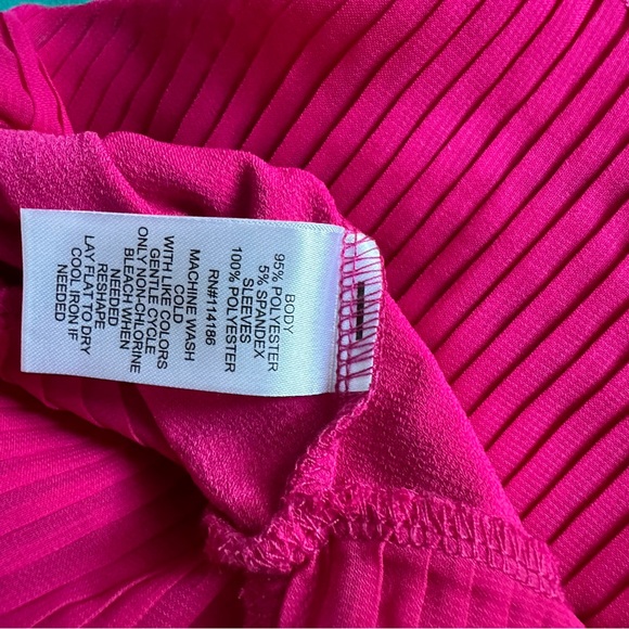 89th & Madison Fuchsia Top - Picture 7 of 7